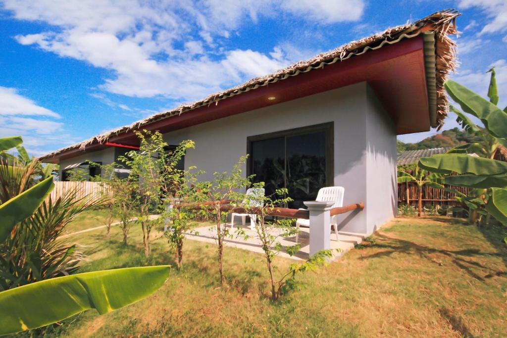 The Villa Laemhin Lagoon Resort Phuket ภายนอก รูปภาพ