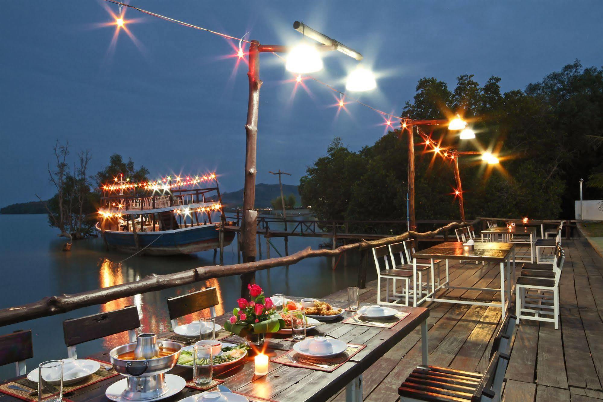 The Villa Laemhin Lagoon Resort Phuket ภายนอก รูปภาพ